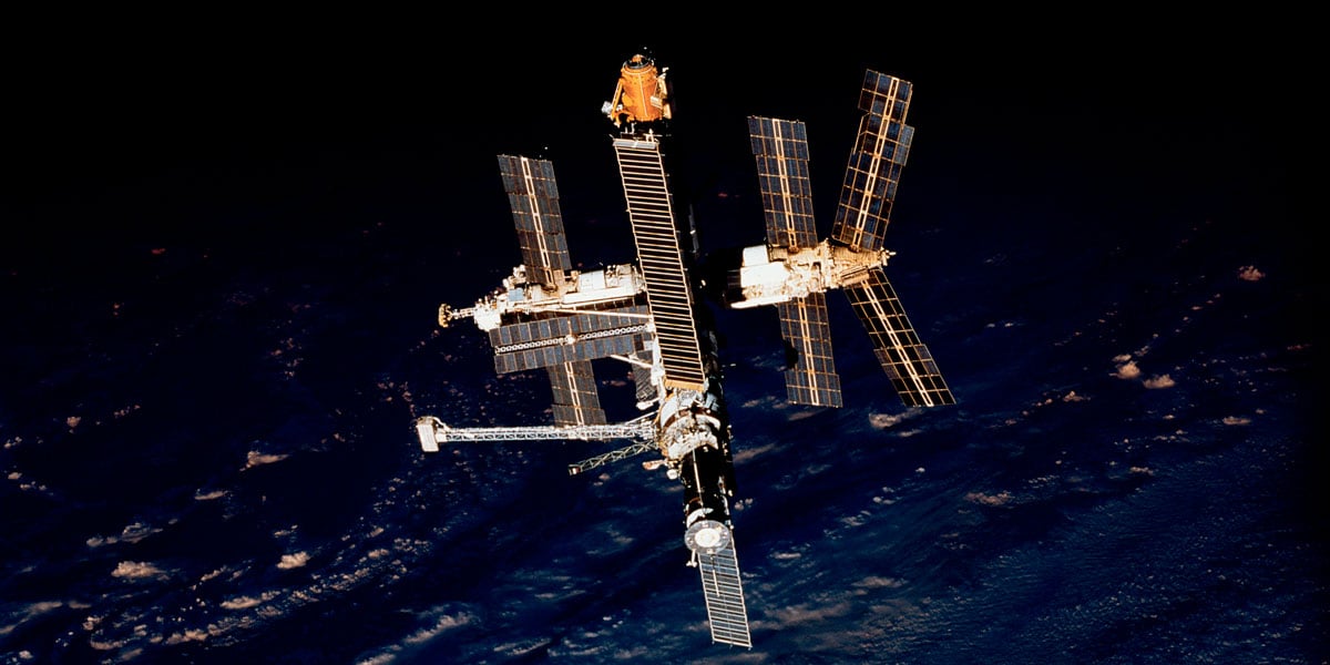 mir-space-station